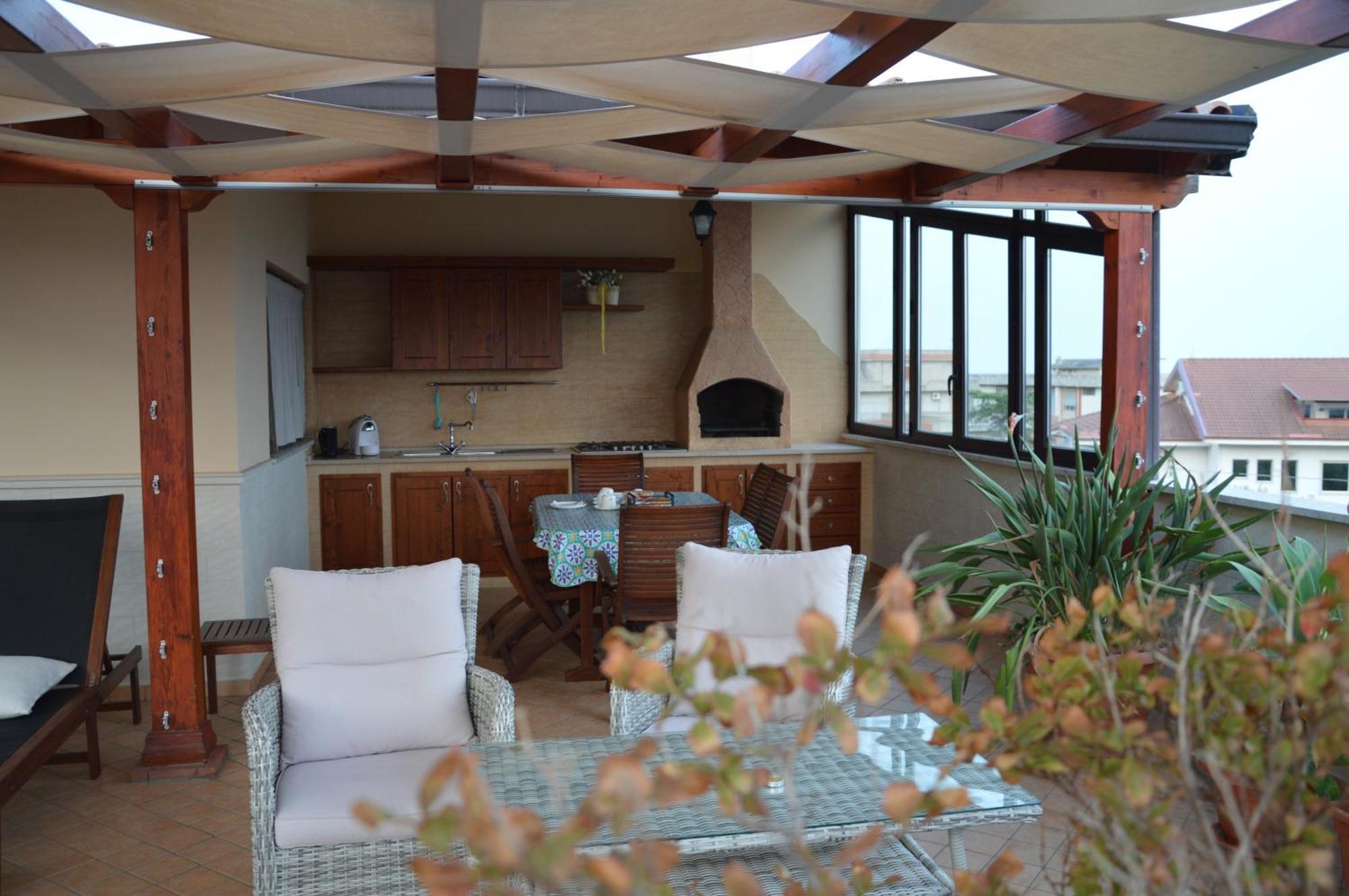 B&B E Casa Vacanza Al Castello Roccella Ionica Zewnętrze zdjęcie