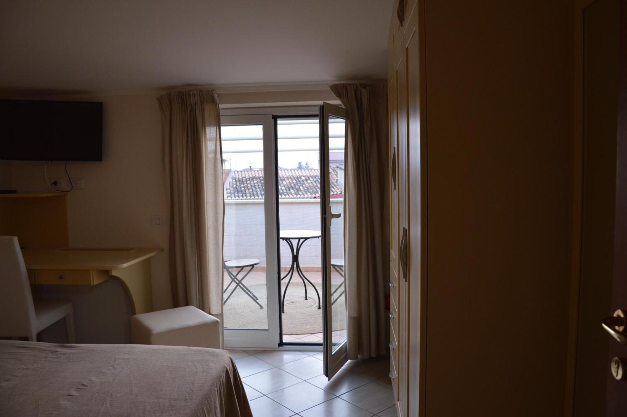B&B E Casa Vacanza Al Castello Roccella Ionica Zewnętrze zdjęcie